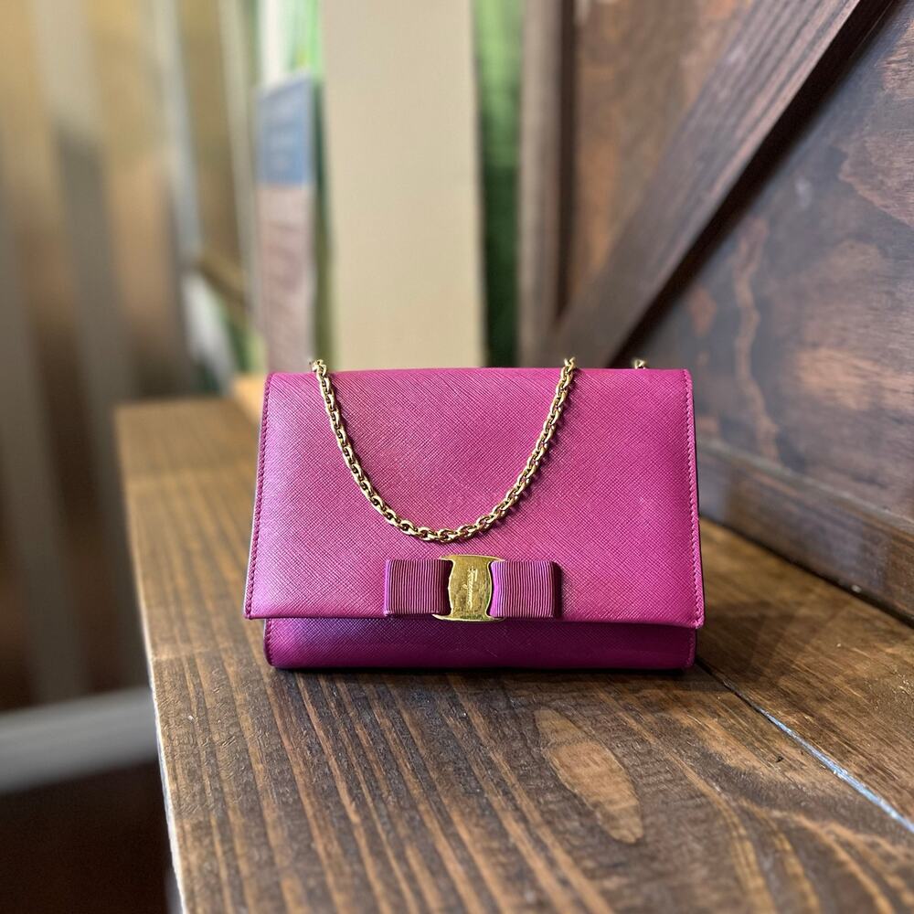 SALVATORE FERRAGAMO Vara Bow Purple Hammered Calfskin Leather Shoulder Bag